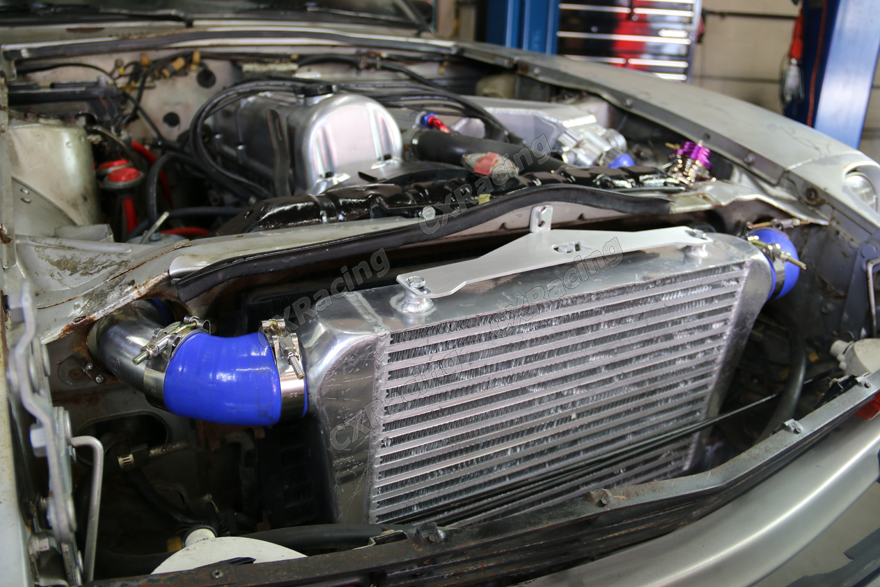 Aluminum Intercooler + Mounting Bracket for 75-78 Nissan